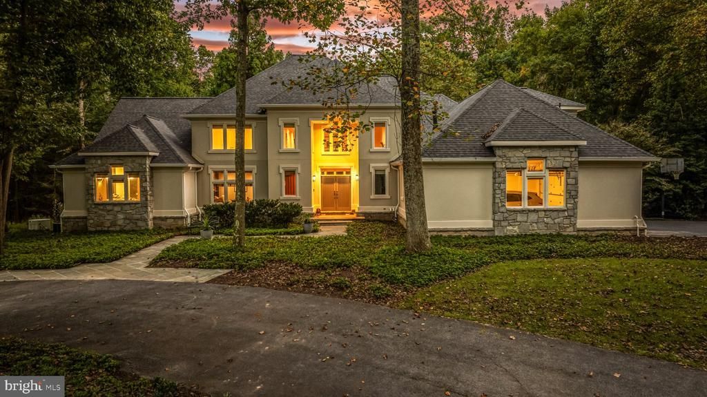 11 HUNTERSWORTH COURT , OWINGS MILLS, MD 21117