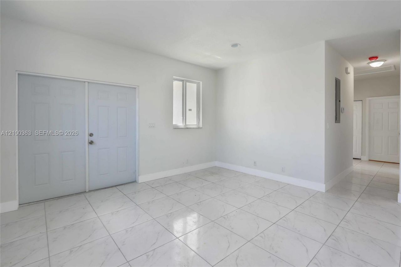 806 NW 5th Ave , Hallandale Beach, FL 33009 Photo