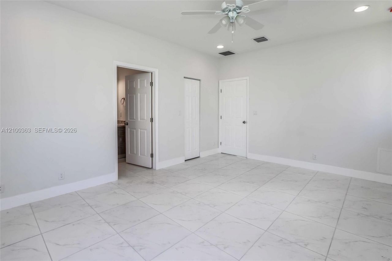 806 NW 5th Ave , Hallandale Beach, FL 33009 Photo