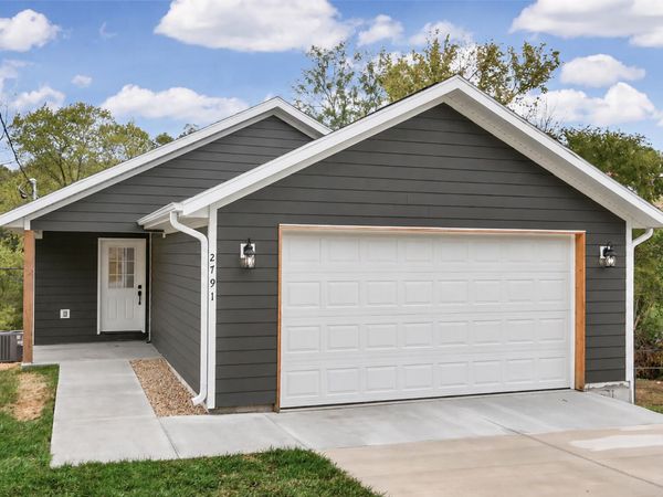 2791 Maple Street, Hollister, MO 65672