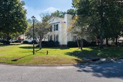 197 Ashton Circle  photo 4