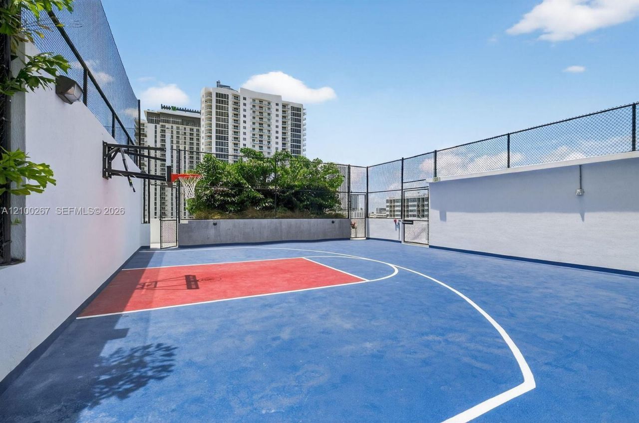700 NE 24th St , Unit 1803, Miami, FL 33137 Photo