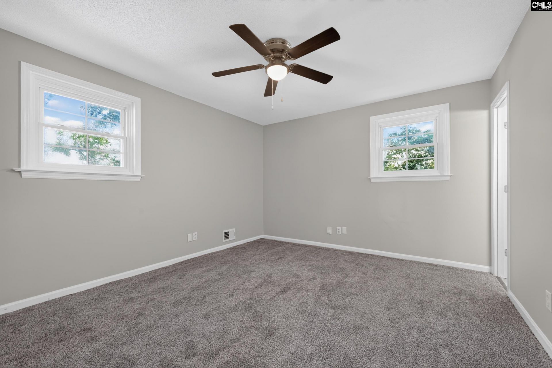 1842 Cunningham Road  Photo 26