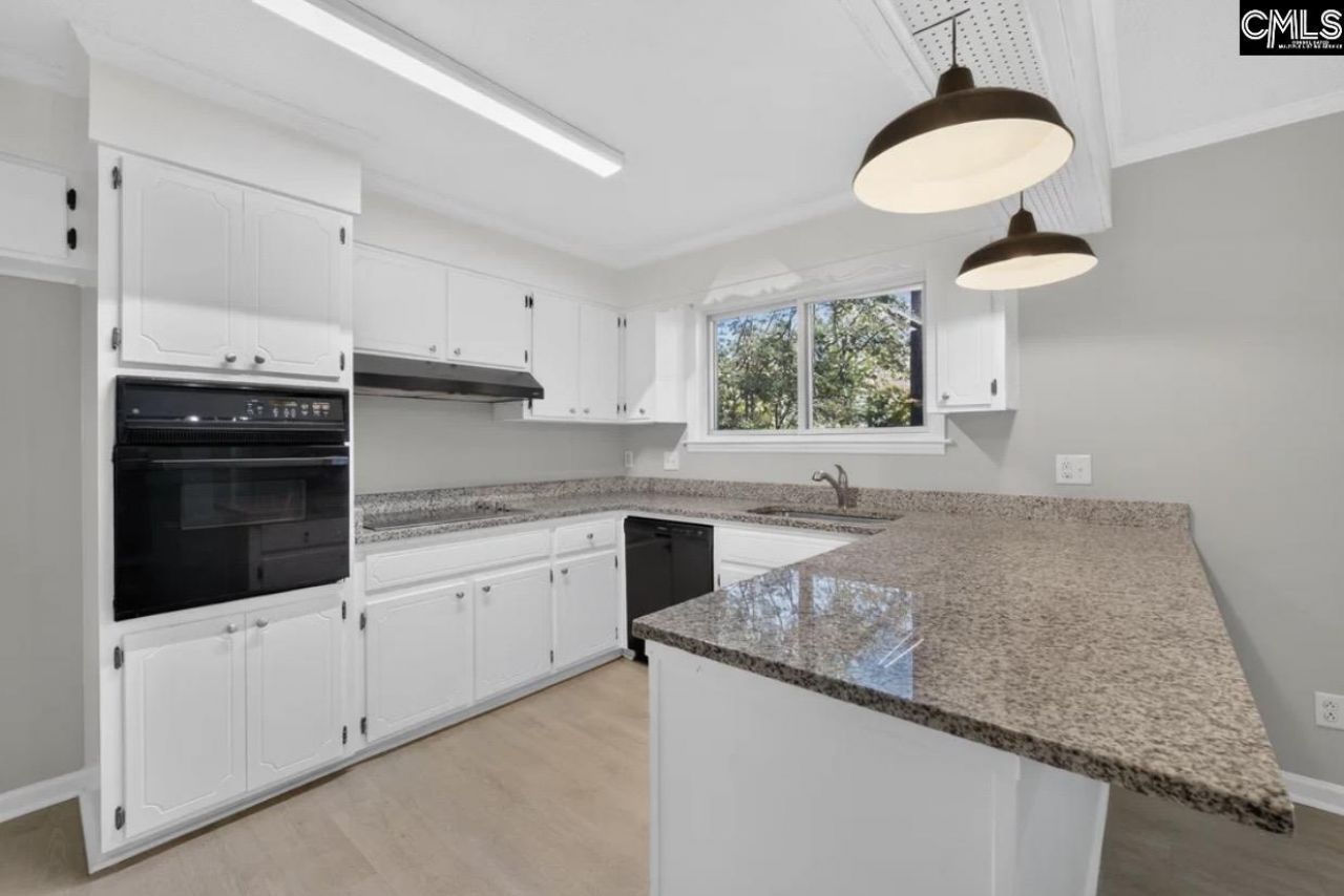 1842 Cunningham Road  Photo 9