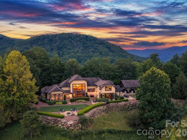93 Lombard Street, Waynesville, NC 28786
