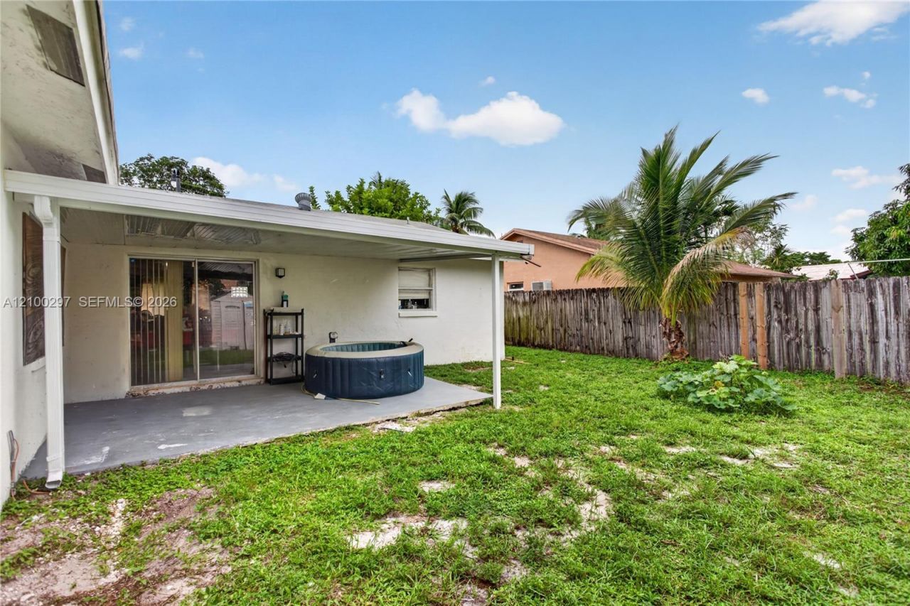 425 NW 18th Ct, Pompano Beach, FL 33060 Photo