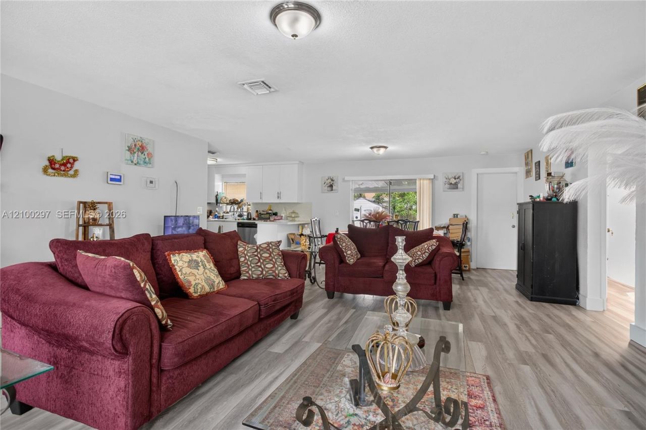 425 NW 18th Ct, Pompano Beach, FL 33060 Photo