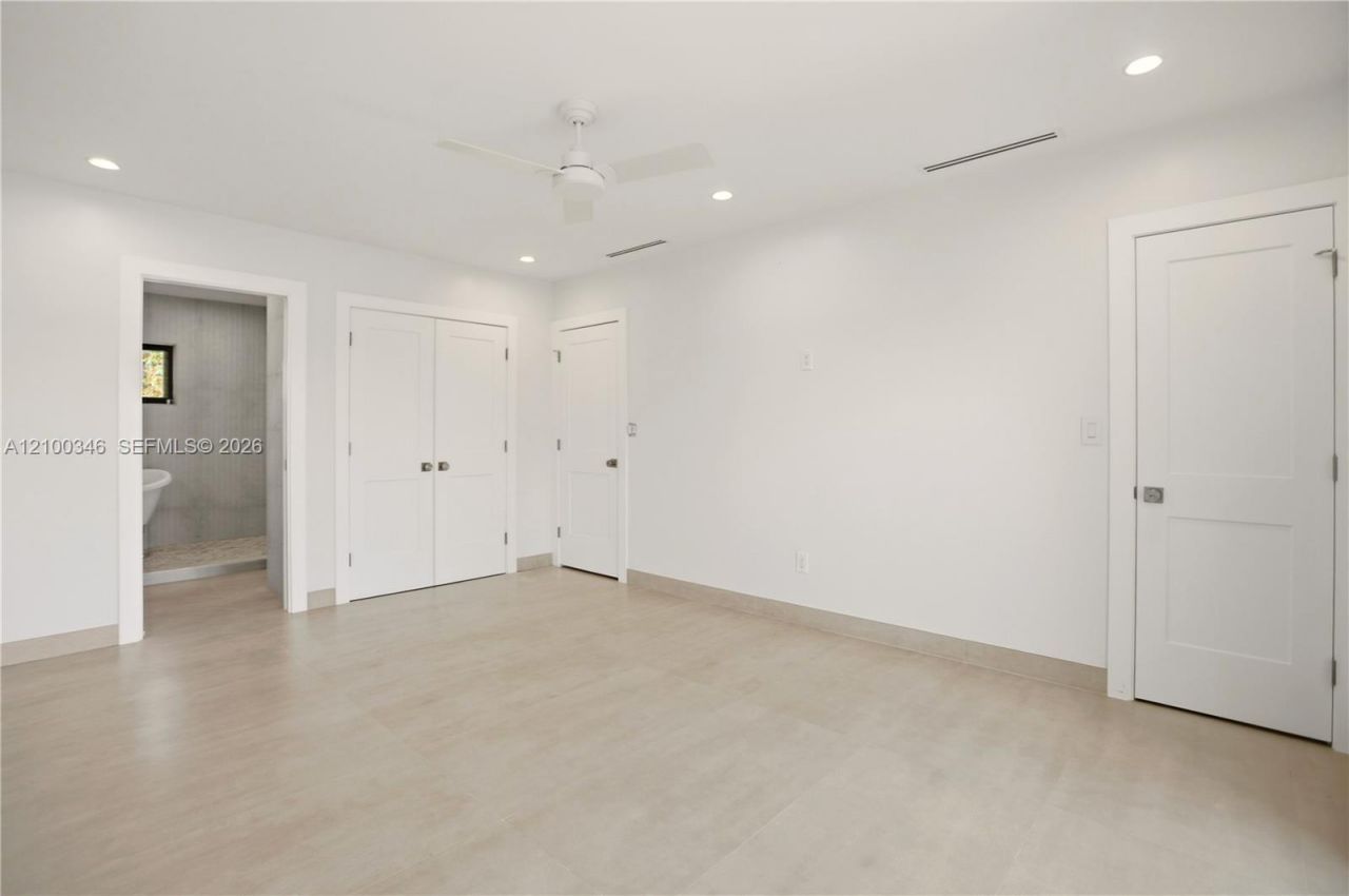 7238 Jacaranda Ln, Unit 7238, Miami Lakes, FL 33014 Photo