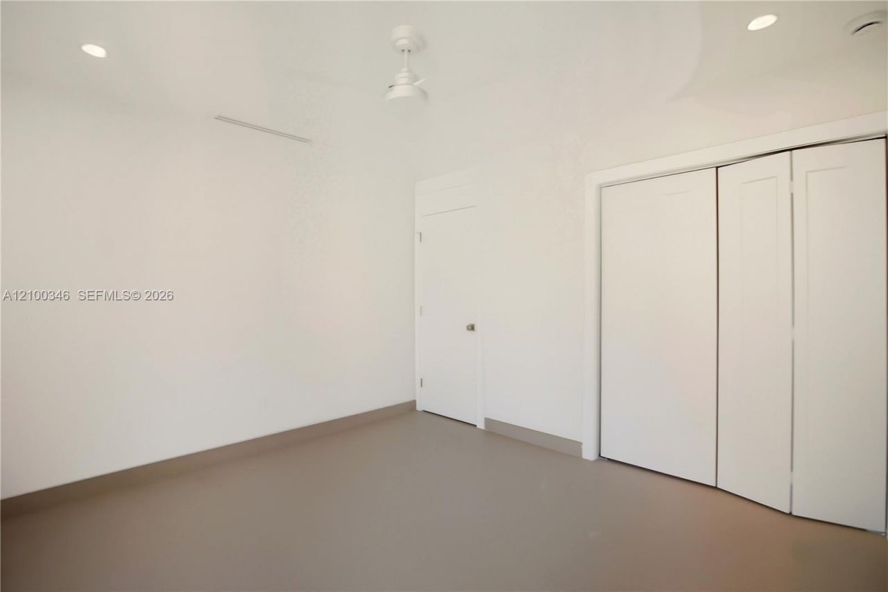 7238 Jacaranda Ln, Unit 7238, Miami Lakes, FL 33014 Photo