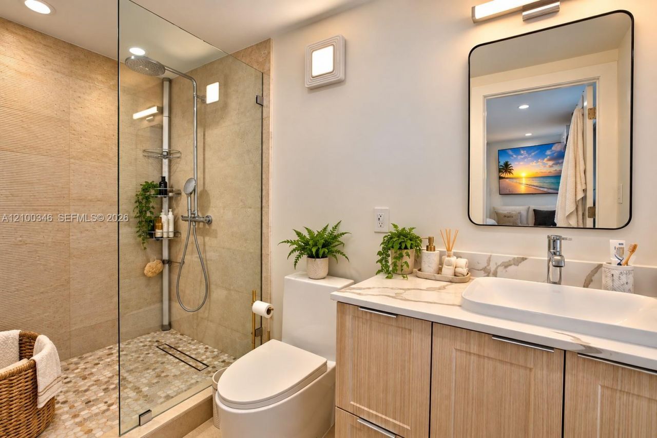 7238 Jacaranda Ln, Unit 7238, Miami Lakes, FL 33014 Photo