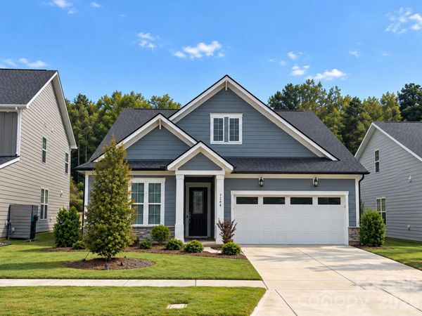 5208 Glenwalk Drive , Charlotte, NC 28269