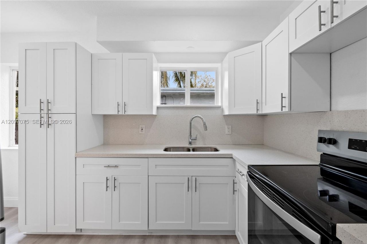 511 NE 131st St , North Miami, FL 33161 Photo
