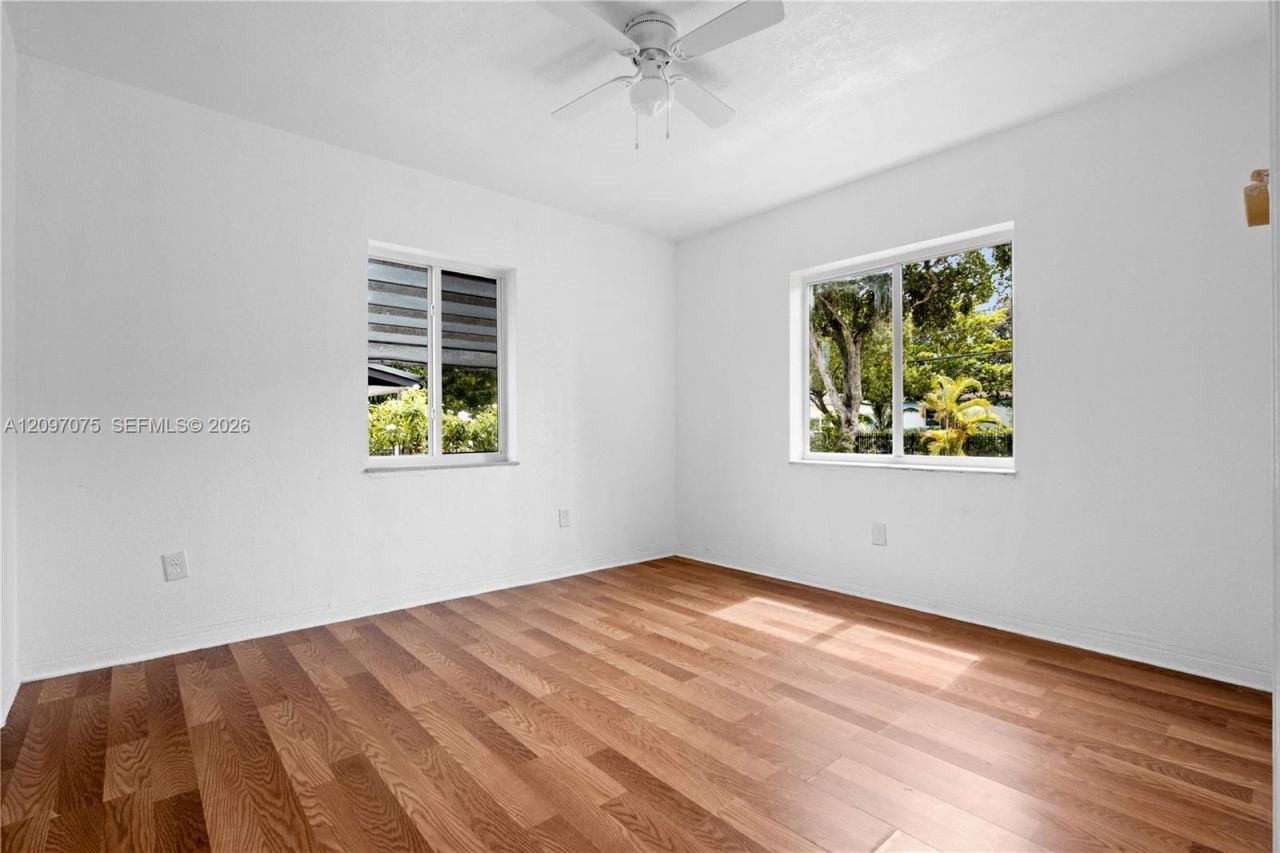 511 NE 131st St , North Miami, FL 33161 Photo