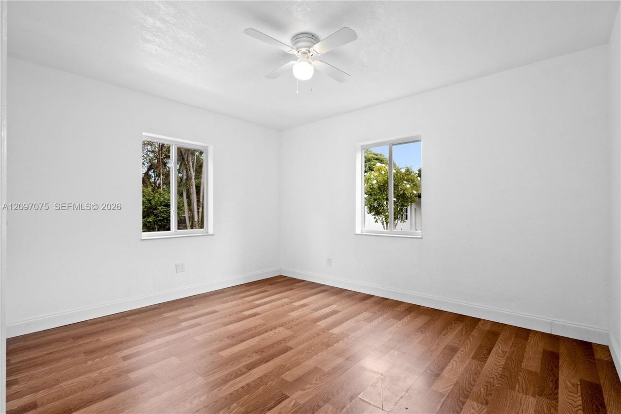 511 NE 131st St , North Miami, FL 33161 Photo