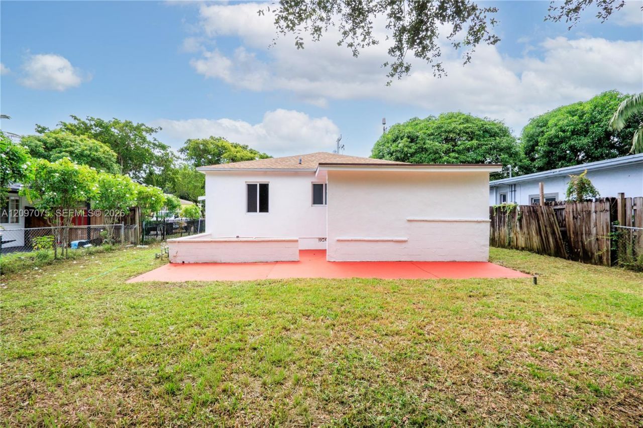 511 NE 131st St , North Miami, FL 33161 Photo
