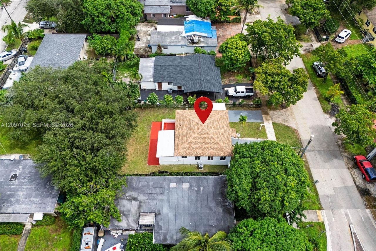 511 NE 131st St , North Miami, FL 33161 Photo