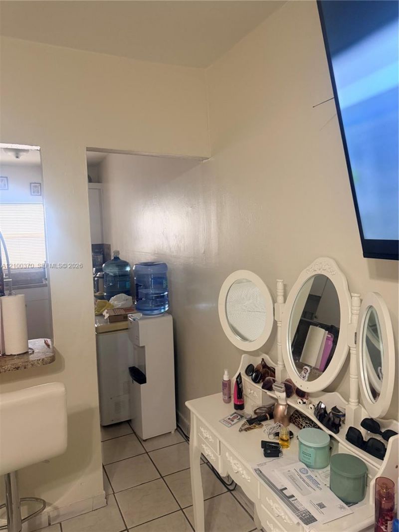 5591 W 2nd Ave, Unit 2, Hialeah, FL 33012 Photo