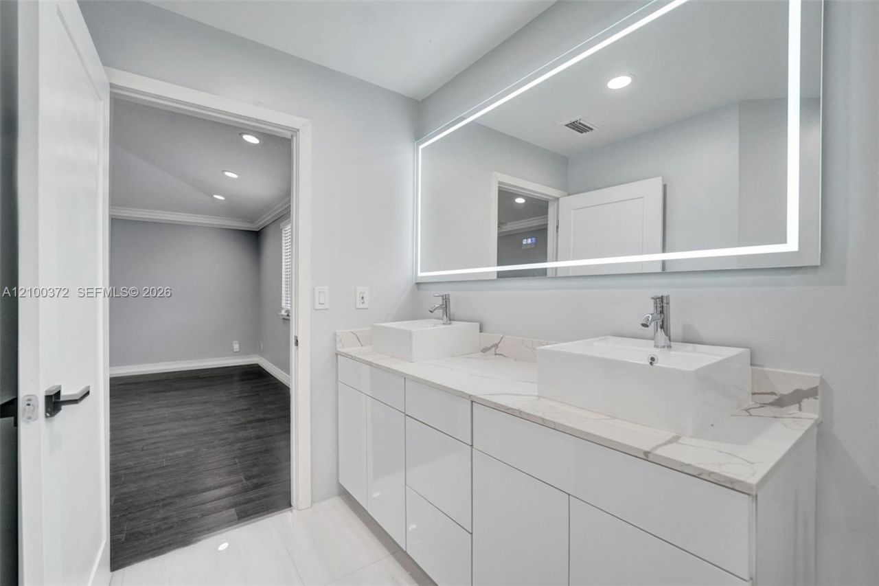 3261 Crystal Way, Unit 1, Miramar, FL 33025 Photo