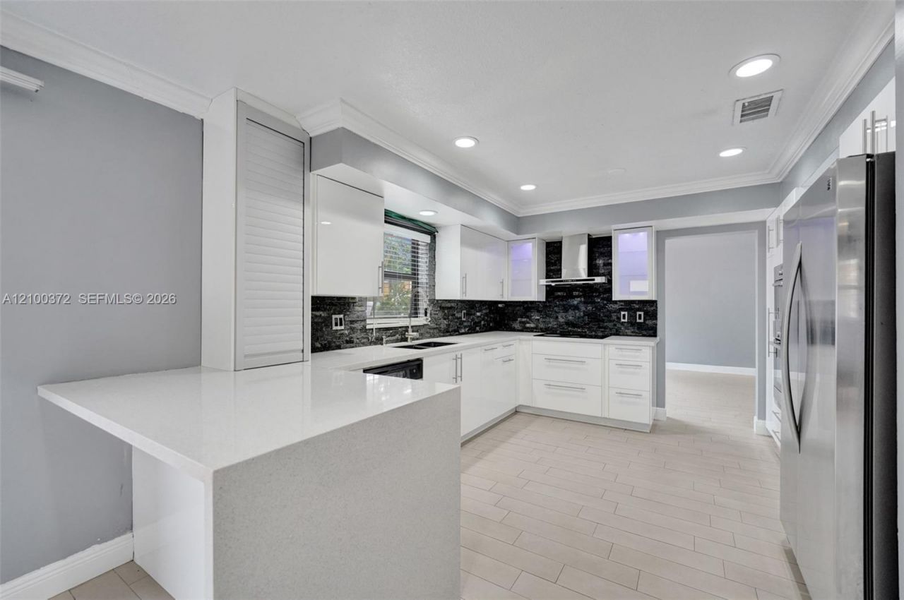3261 Crystal Way, Unit 1, Miramar, FL 33025 Photo