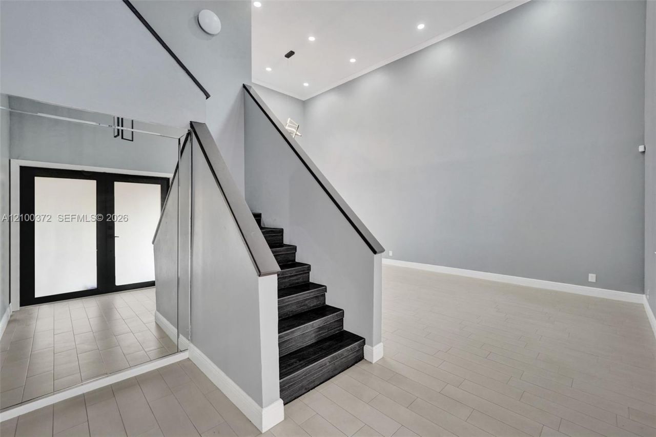 3261 Crystal Way, Unit 1, Miramar, FL 33025 Photo