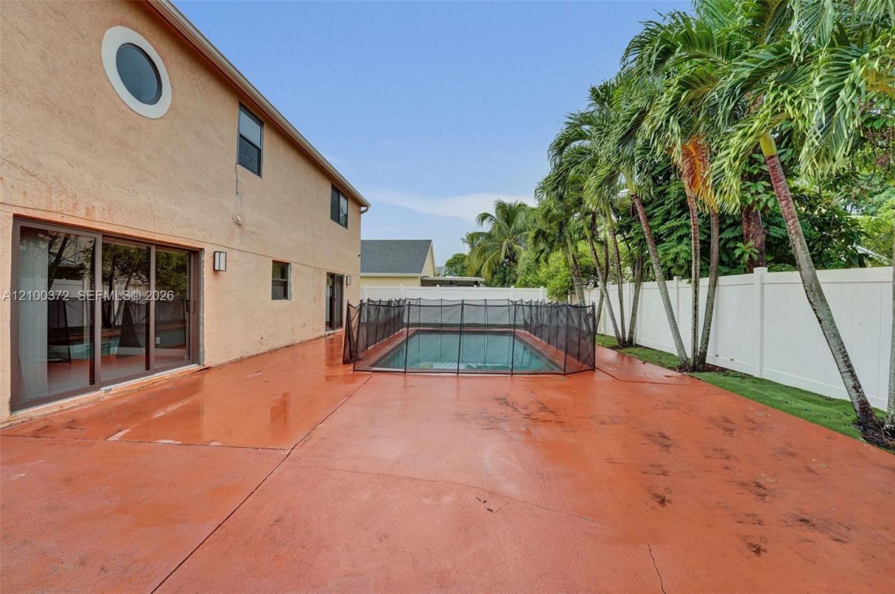 3261 Crystal Way, Unit 1, Miramar, FL 33025 Photo