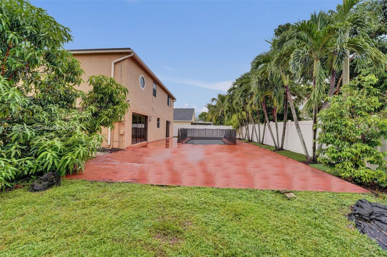 3261 Crystal Way, Unit 1, Miramar, FL 33025 Photo