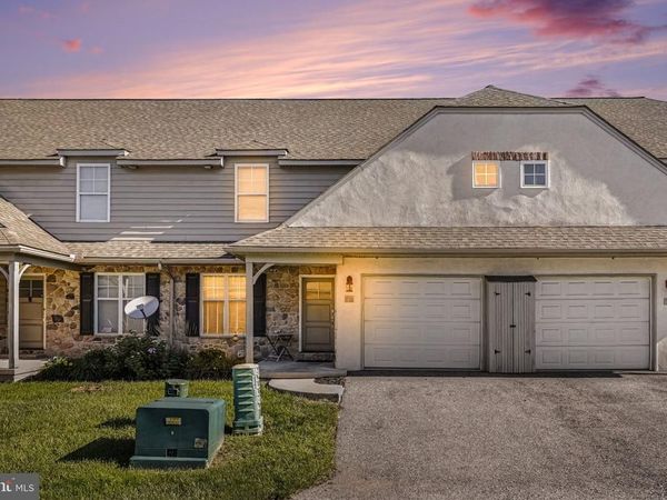 49 TOLL GATE STATION, LANCASTER, PA 17601