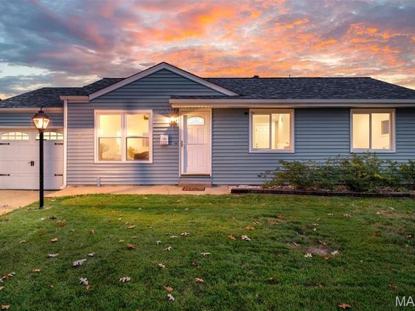 6320 Ashbury Drive, St Louis, MO 63123