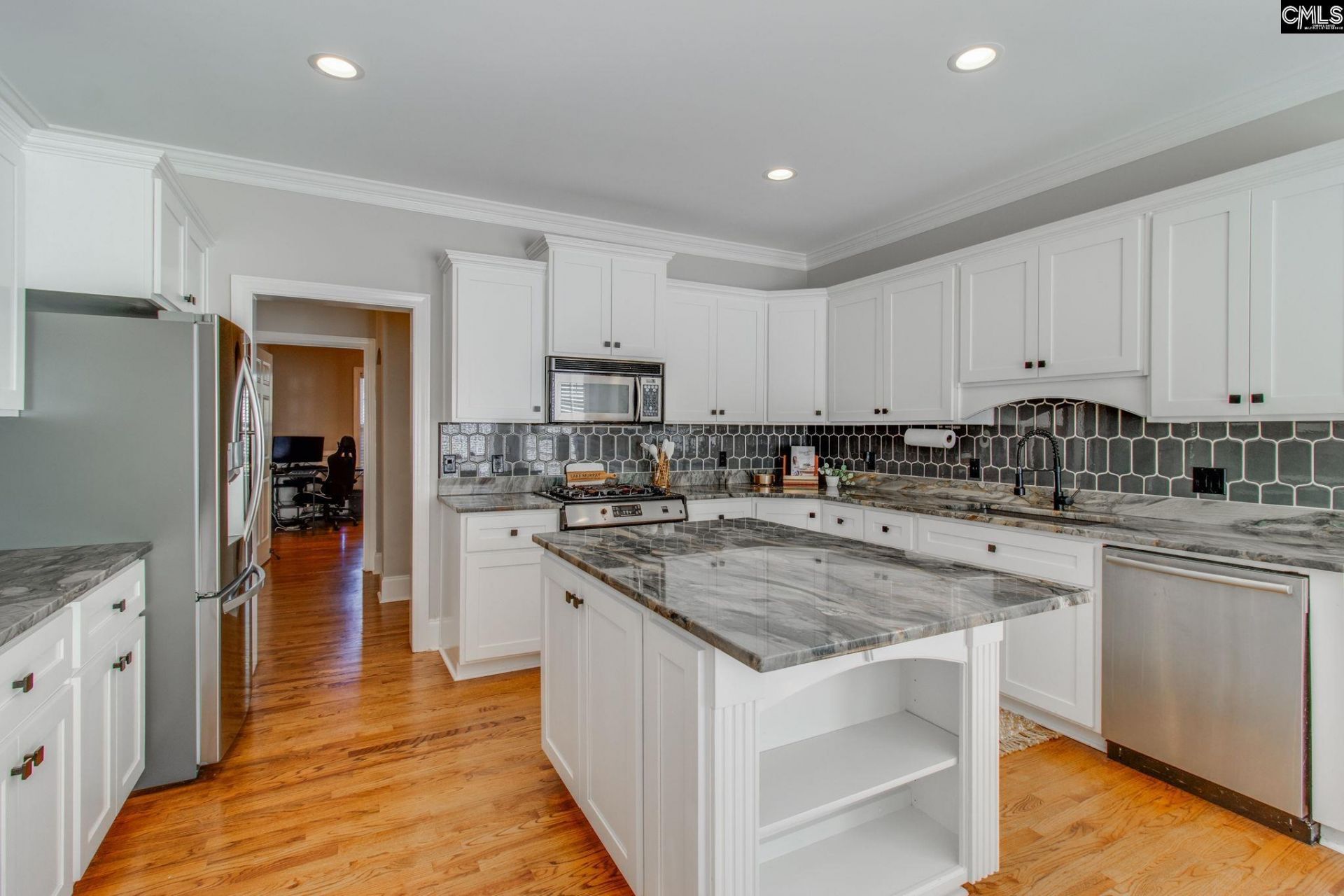 437 Caro Lane  Photo 10