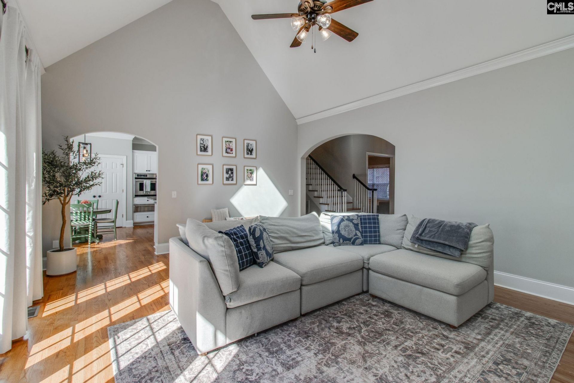 437 Caro Lane  Photo 5