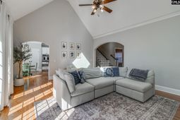 437 Caro Lane  photo 4