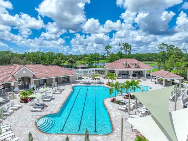 8239 Parkstone PL , Unit 304, NAPLES, FL 34120