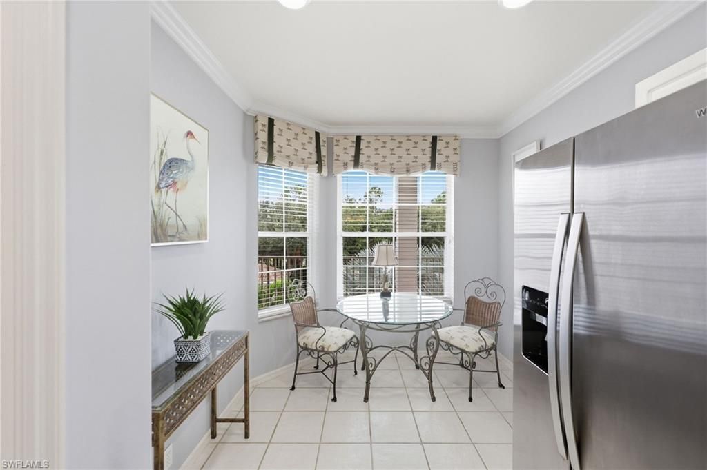 8239 Parkstone Pl , Unit 304, Naples, FL 34120 Photo
