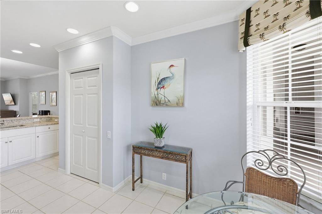 8239 Parkstone Pl , Unit 304, Naples, FL 34120 Photo