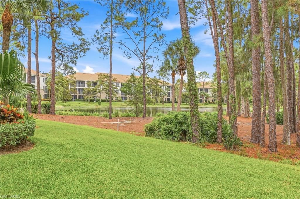 8239 Parkstone Pl , Unit 304, Naples, FL 34120 Photo