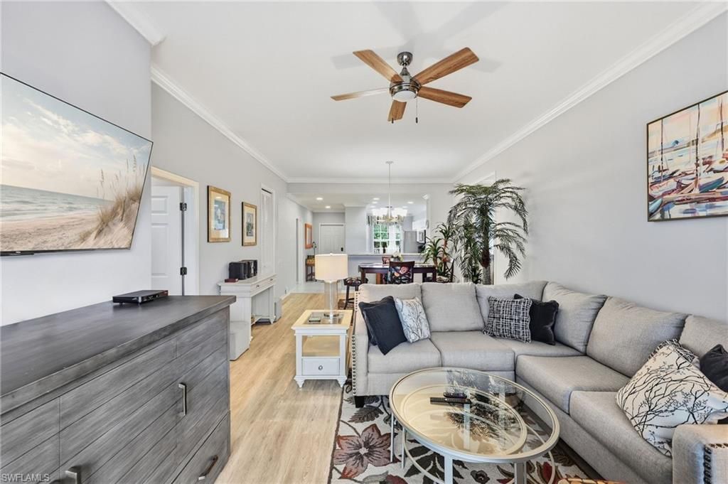 8239 Parkstone Pl , Unit 304, Naples, FL 34120 Photo