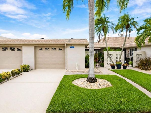 427 BOCA CIEGA POINT BOULEVARD N, ST PETERSBURG, FL 33708