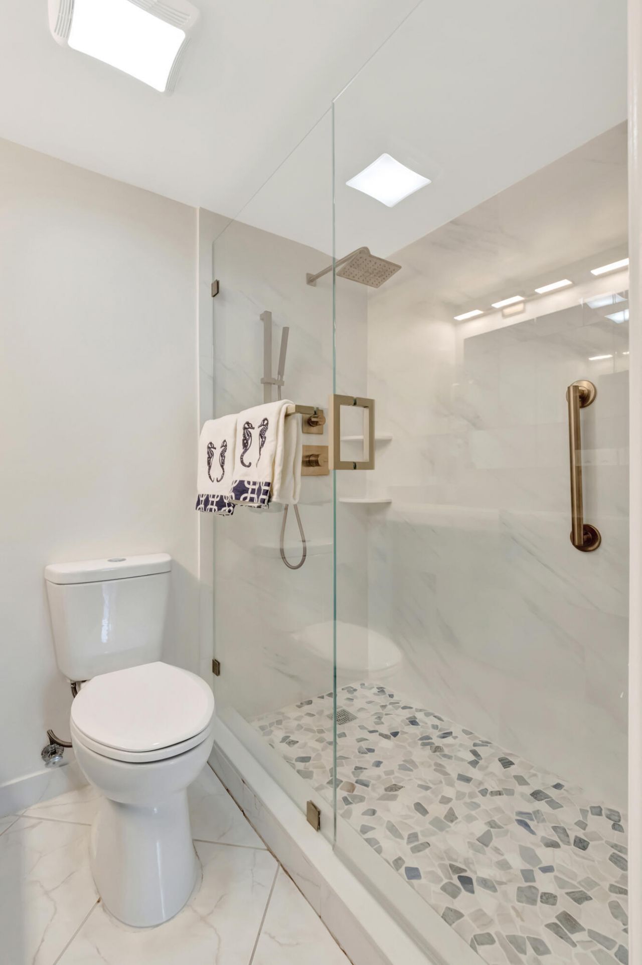 2440 SW 22nd Avenue, Unit 711, Delray Beach, FL 33445 Photo