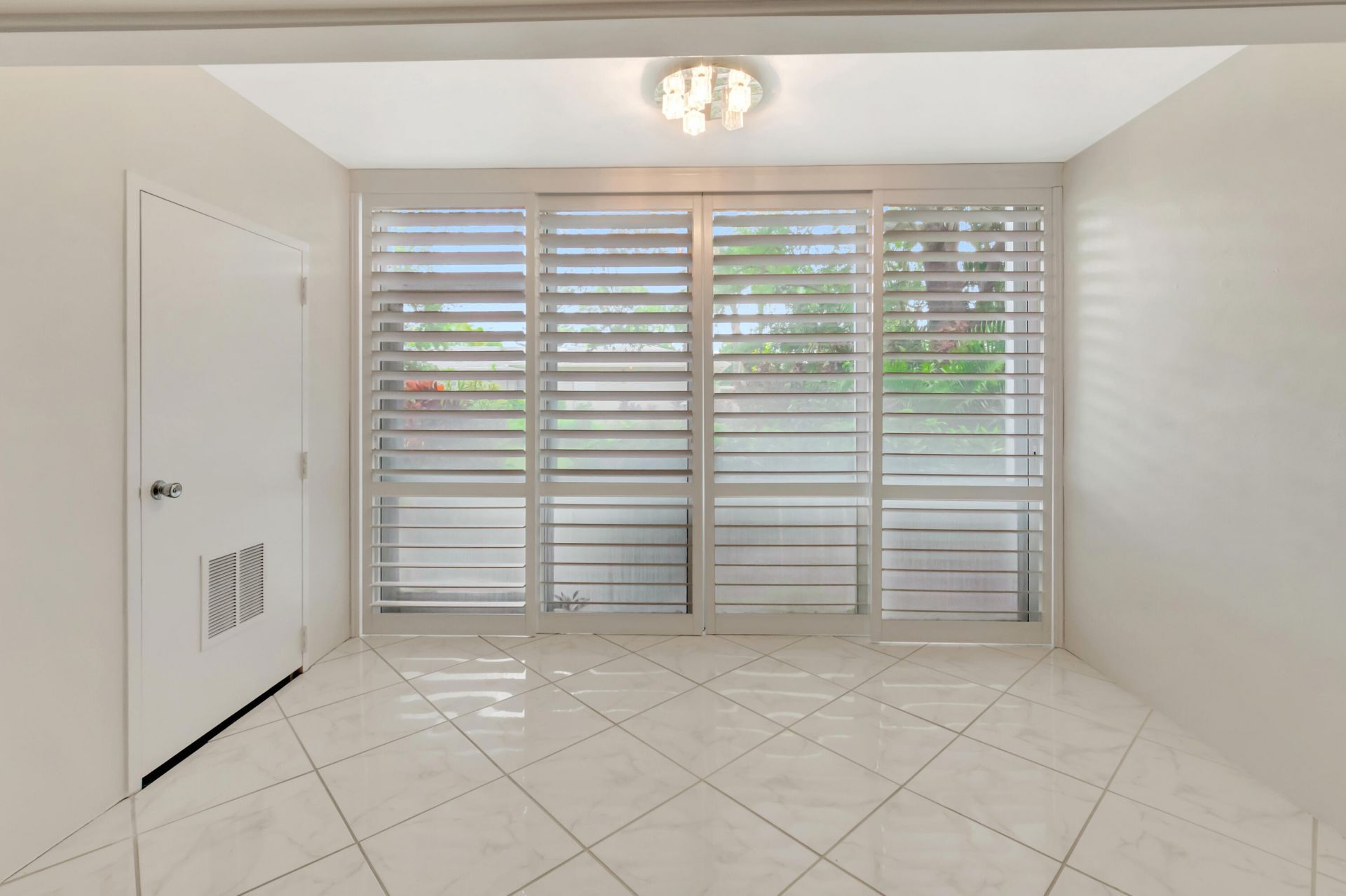 2440 SW 22nd Avenue, Unit 711, Delray Beach, FL 33445 Photo