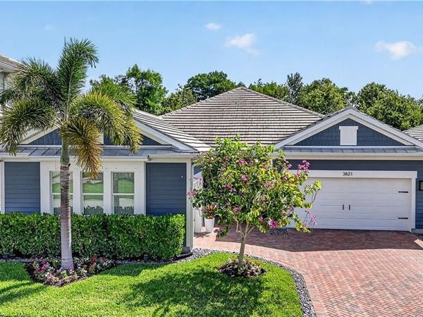 3821 Helmsman DR , NAPLES, FL 34120
