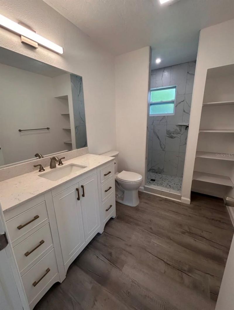 2825 Louise Street, Sarasota, FL 34237 Photo