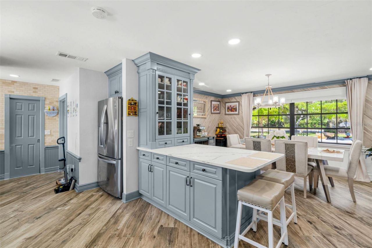 2660 57th Street, Sarasota, FL 34243 Photo