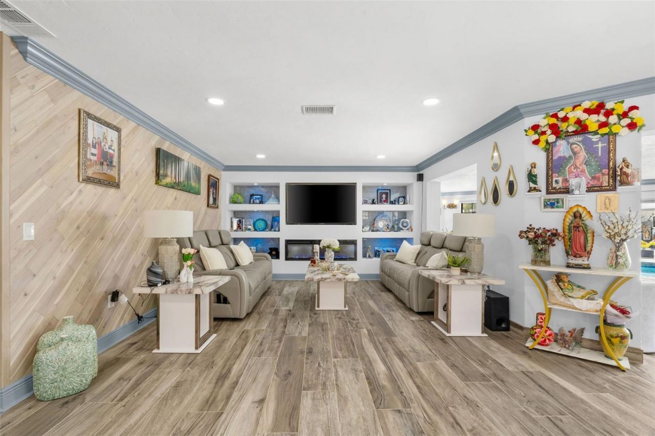 2660 57th Street, Sarasota, FL 34243 Photo