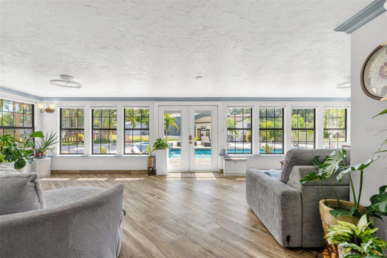 2660 57th Street, Sarasota, FL 34243 Photo
