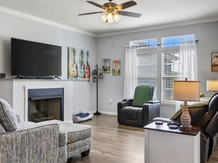 Property Image 6