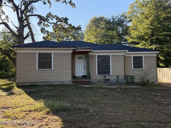 2017 Belvedere Drive, Jackson, MS 39204