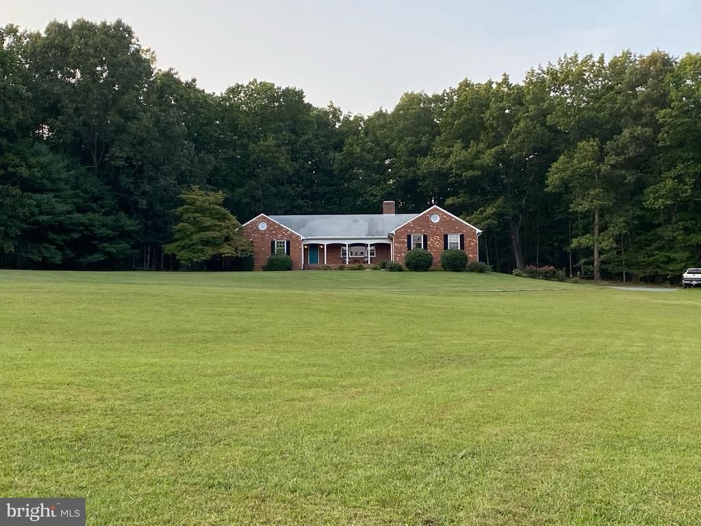 19991 Louisa Road , Louisa, VA 23093 Main Photo