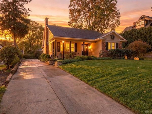114 Woodburn Avenue, Oakwood, OH 45419