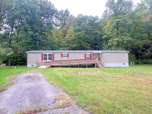 2211 Sunset Drive , Clarks Summit, PA 18411