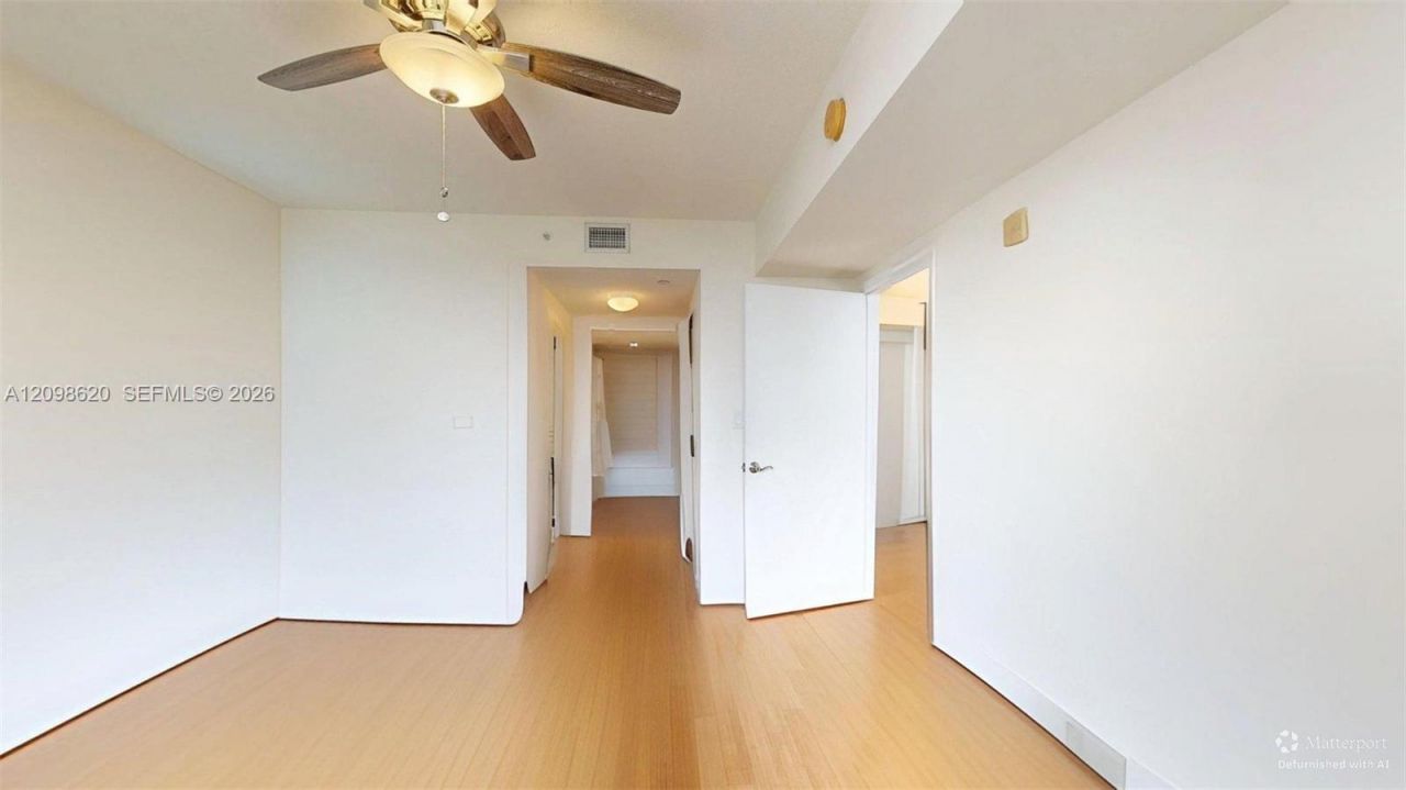 19501 W Country Club Dr, Unit 2505, Aventura, FL 33180 Photo